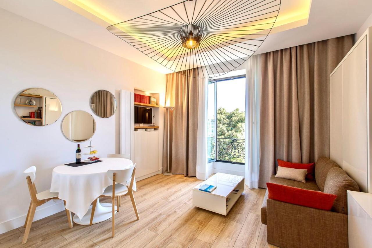 Grand H -F2, Face Vieux- Nice, Terrasse, Ascenseur, Climatisation, Terrace - Nice City Center Экстерьер фото